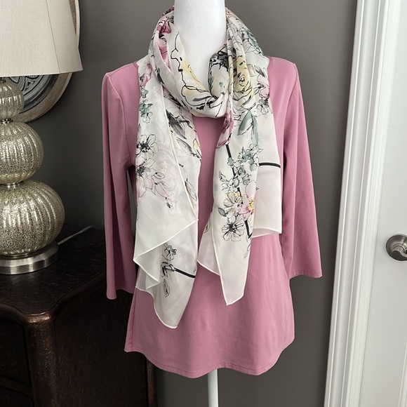 White House Black Market Tops - White House Black Market Pink Cotton Blend layering blouse